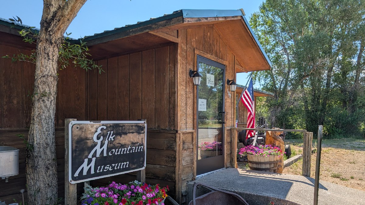Elk Mountain Museum